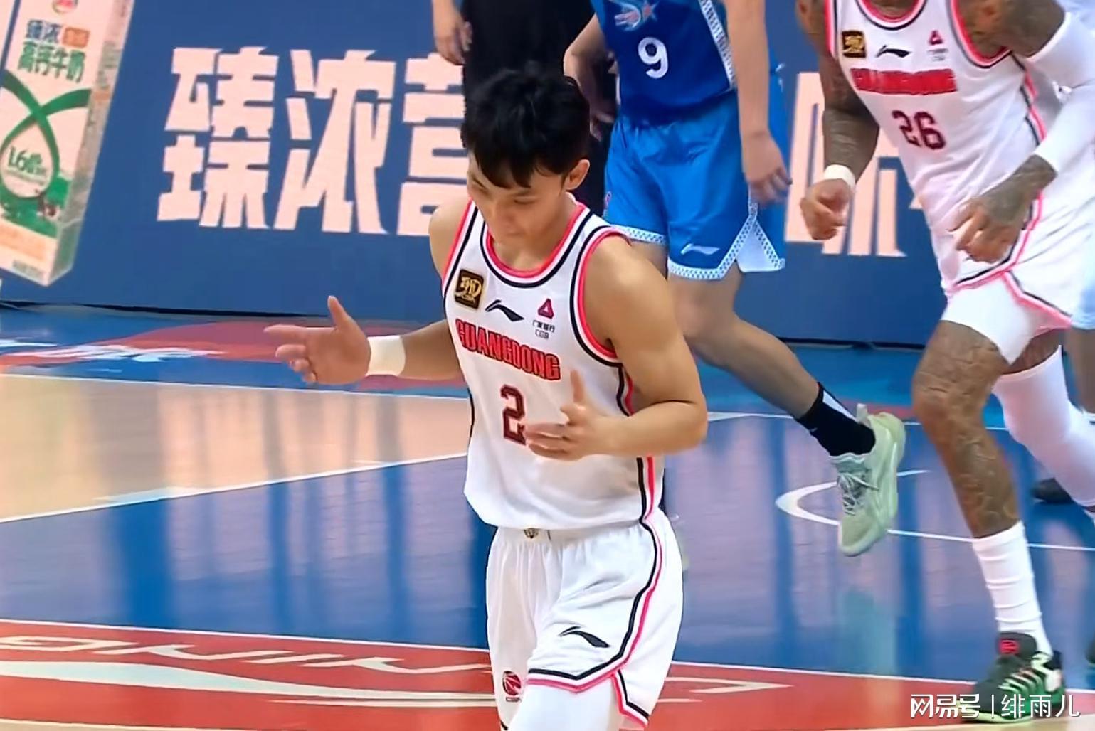 放弃“3换1”交易！广东队拒绝转卖陈国豪，朱芳雨不要焦泊乔了？